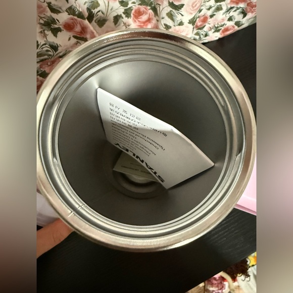 30oz Stanley tumbler - Picture 6 of 7